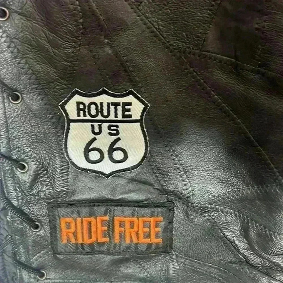 Vintage leather side tie Harley-Davidson Men's Leather Vest M with 8 patches - Picture 10 of 11